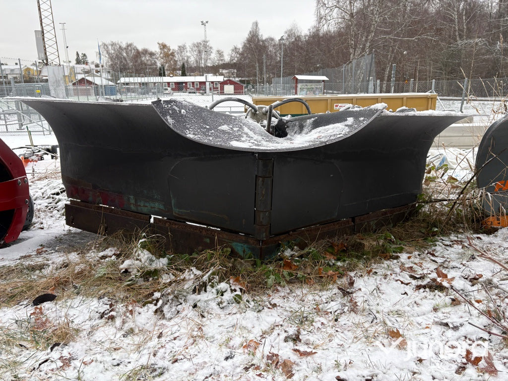 Vikplog - Uni-Väg UV-280 - Отвал для снега: фото 1 Vikplog - Uni-Väg UV-280 - Отвал для снега: фото 1