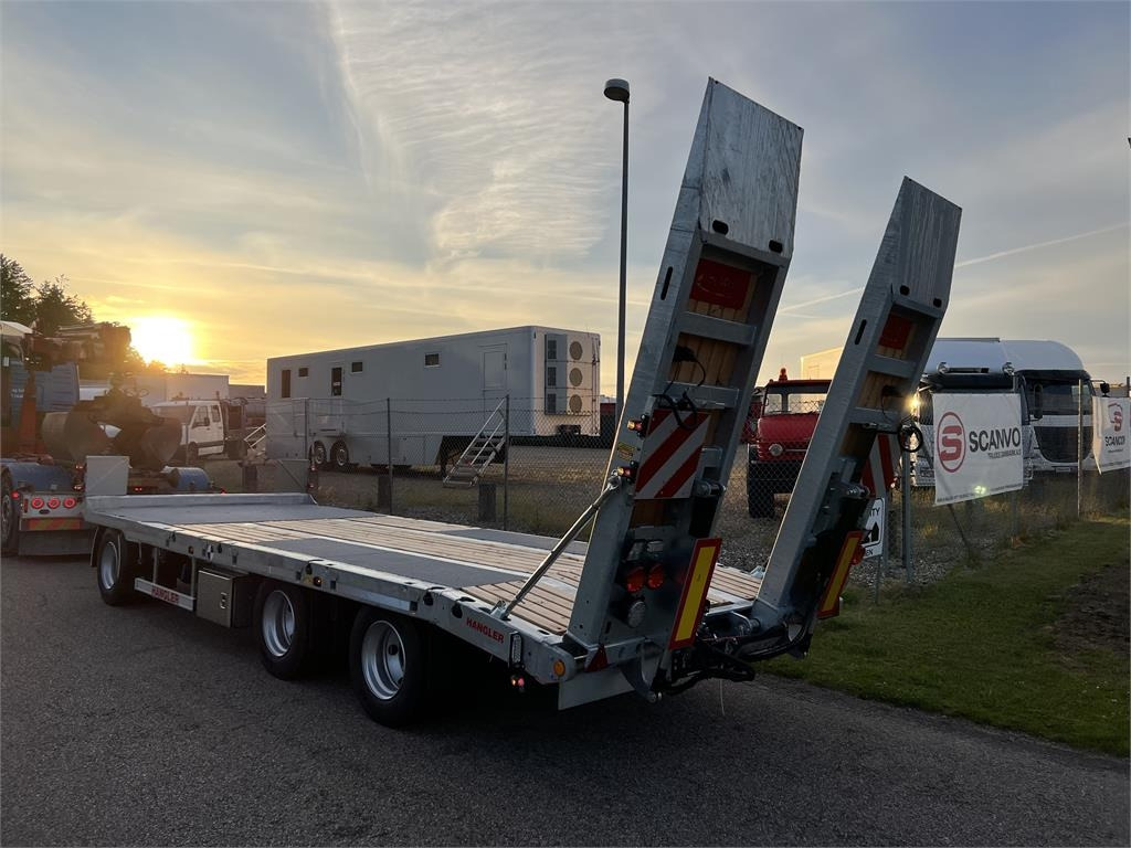 Hangler DTS-H 300 3 akslet hænger med ramper  - Низкорамный прицеп: фото 4 Hangler DTS-H 300 3 akslet hænger med ramper  - Низкорамный прицеп: фото 4