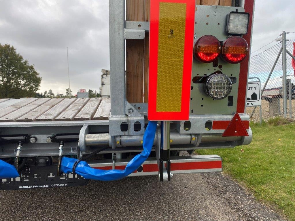 Hangler DTS-H 300 3 akslet hænger med ramper  - Низкорамный прицеп: фото 5 Hangler DTS-H 300 3 akslet hænger med ramper  - Низкорамный прицеп: фото 5