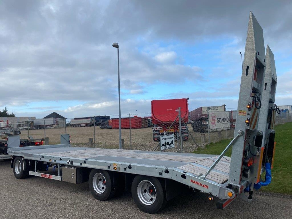 Hangler DTS-H 300 P 3 akslet med ramper  - Низкорамный прицеп: фото 3 Hangler DTS-H 300 P 3 akslet med ramper  - Низкорамный прицеп: фото 3