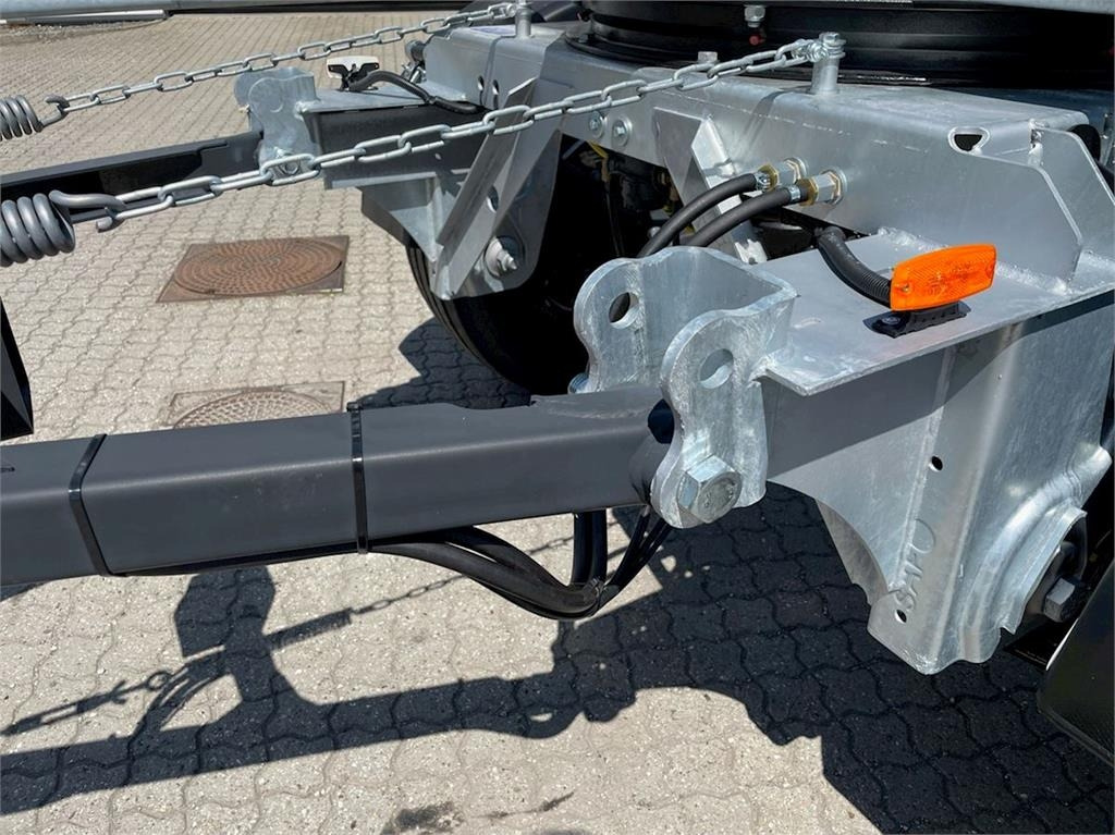 Hangler ZWP - H180 18 ton  - Прицеп-контейнеровоз/ Сменный кузов: фото 5 Hangler ZWP - H180 18 ton  - Прицеп-контейнеровоз/ Сменный кузов: фото 5