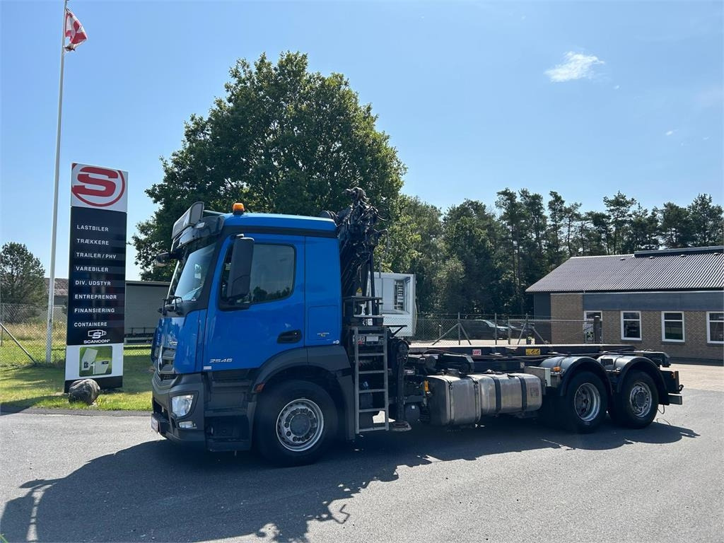 Mercedes-Benz Antos 2546 - Hiab 192 E kran - Портальный бункеровоз: фото 1 Mercedes-Benz Antos 2546 - Hiab 192 E kran - Портальный бункеровоз: фото 1