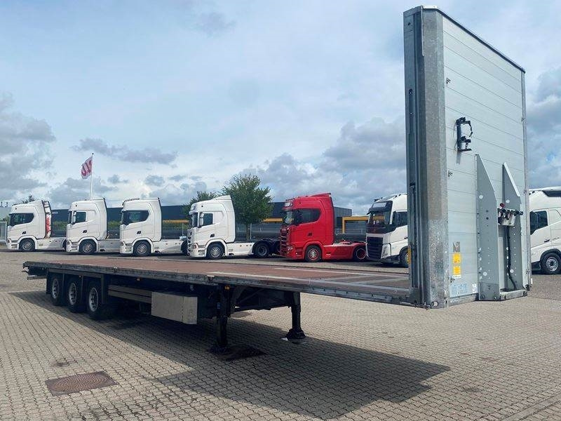 Schmitz 3-aks Mega trailer - Полуприцеп бортовой/ Платформа: фото 1 Schmitz 3-aks Mega trailer - Полуприцеп бортовой/ Платформа: фото 1