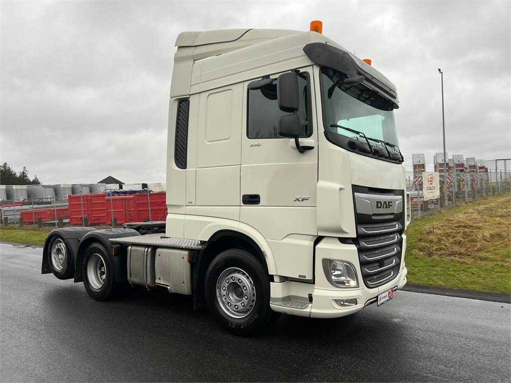 DAF XF 530 6x2 FTR - Тягач: фото 1 DAF XF 530 6x2 FTR - Тягач: фото 1
