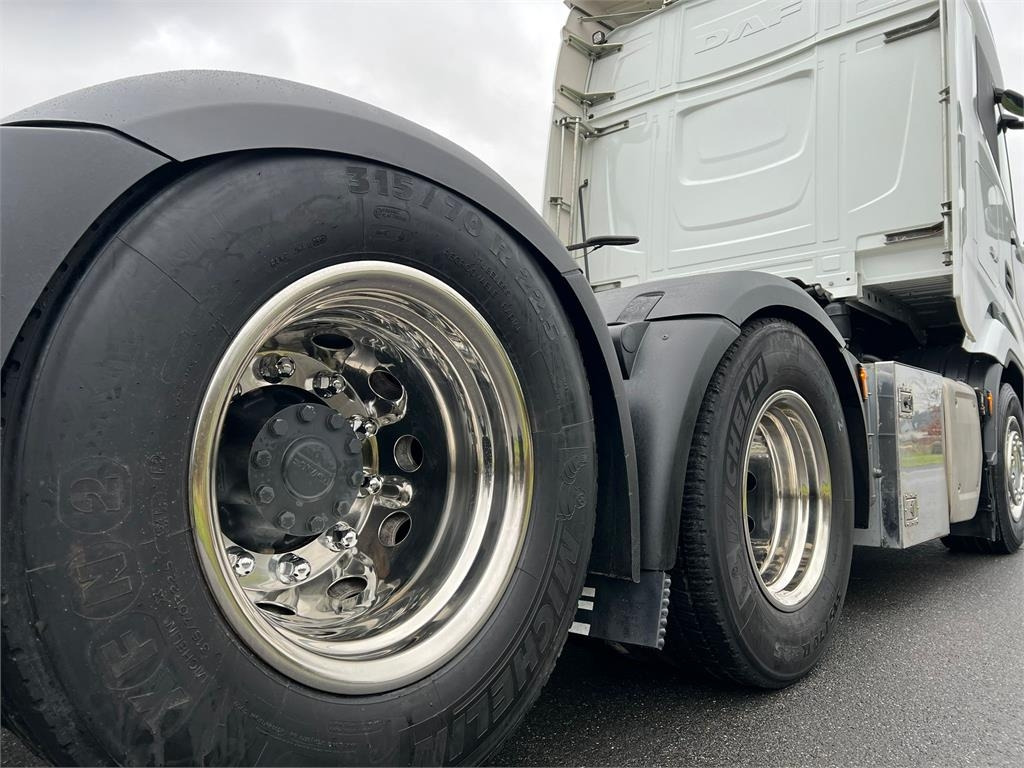 Тягач DAF XF530 FTS 6x2: фото 6