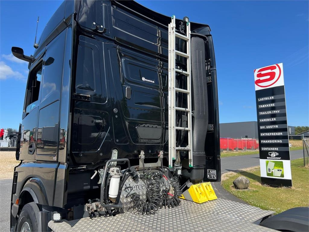 Mercedes-Benz Actros 2545 LS - Тягач: фото 4 Mercedes-Benz Actros 2545 LS - Тягач: фото 4