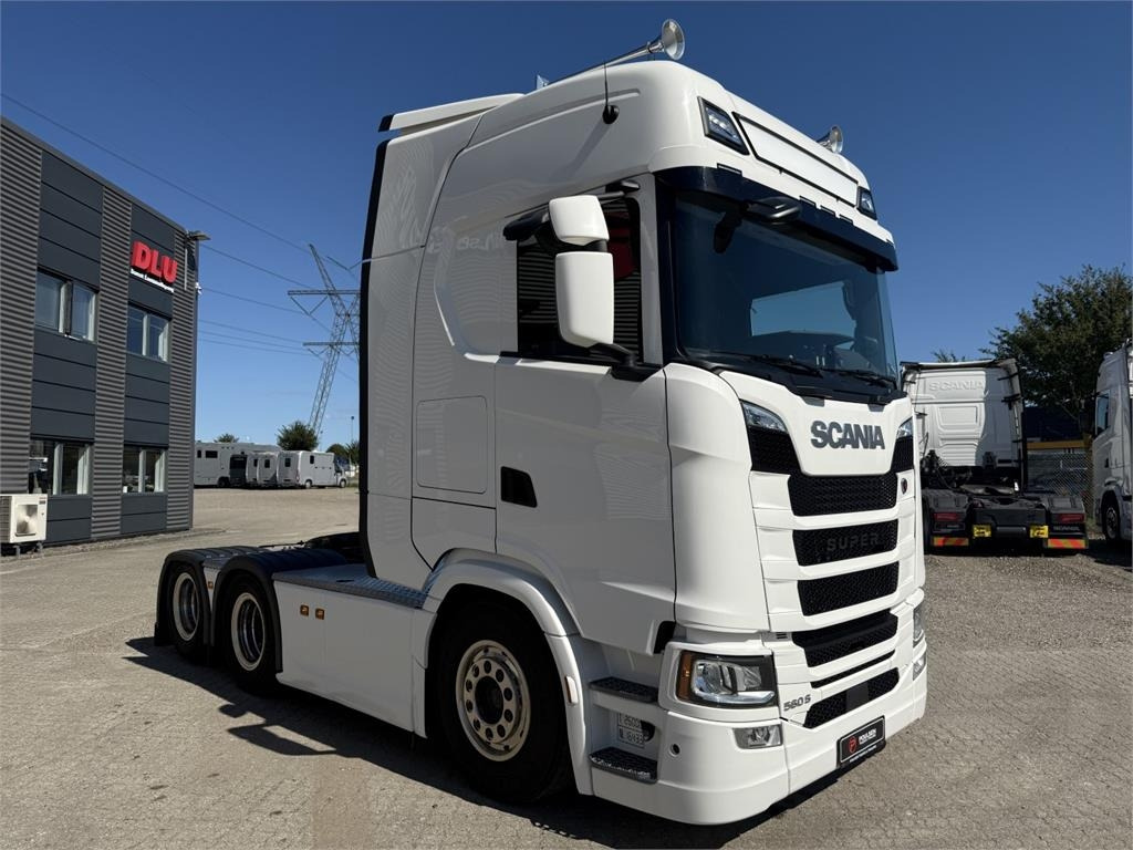 Scania S560 A 6x2 NB 2950 - Тягач: фото 1 Scania S560 A 6x2 NB 2950 - Тягач: фото 1
