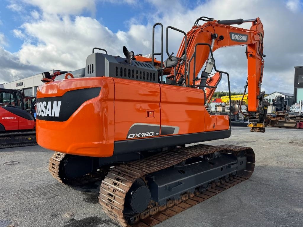 Doosan DX180LC-5 PYÖRITTÄJÄLLÄ - Гусеничный экскаватор: фото 5 Doosan DX180LC-5 PYÖRITTÄJÄLLÄ - Гусеничный экскаватор: фото 5