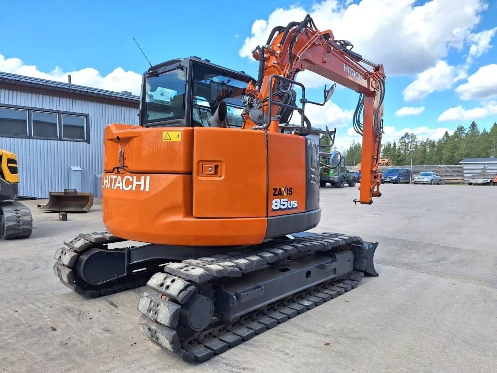 Hitachi MYYTY! SOLD! ZX85US-6 KUIN UUSI - Мини-экскаватор: фото 4 Hitachi MYYTY! SOLD! ZX85US-6 KUIN UUSI - Мини-экскаватор: фото 4