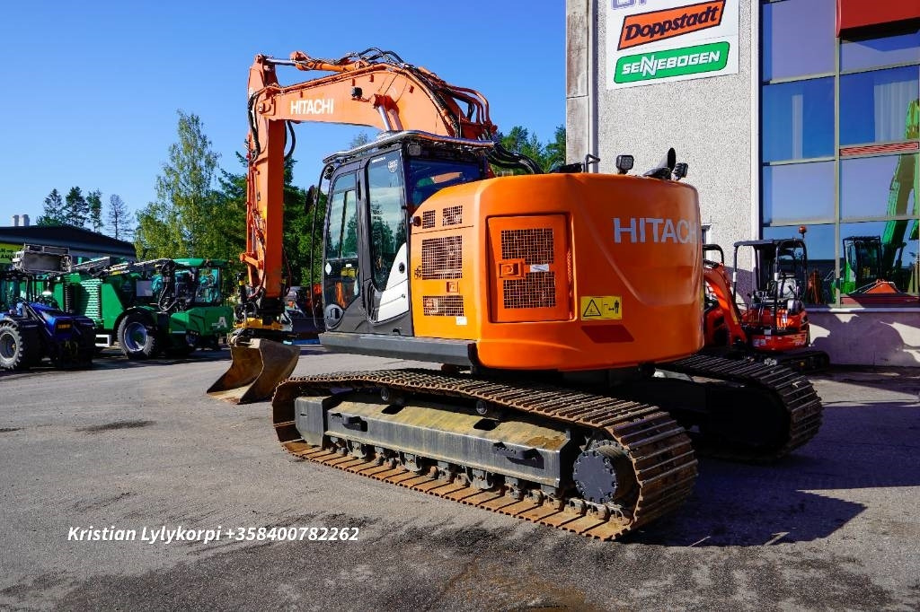 Hitachi ZX225USLC-6 Huippuvarusteet! - Гусеничный экскаватор: фото 3 Hitachi ZX225USLC-6 Huippuvarusteet! - Гусеничный экскаватор: фото 3
