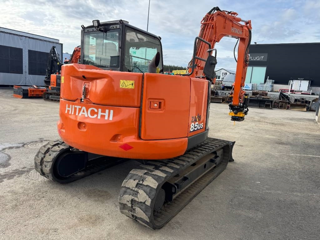 Hitachi ZX85USB-6, Uudella engcon EC209 tiltillä  - Мини-экскаватор: фото 5 Hitachi ZX85USB-6, Uudella engcon EC209 tiltillä  - Мини-экскаватор: фото 5