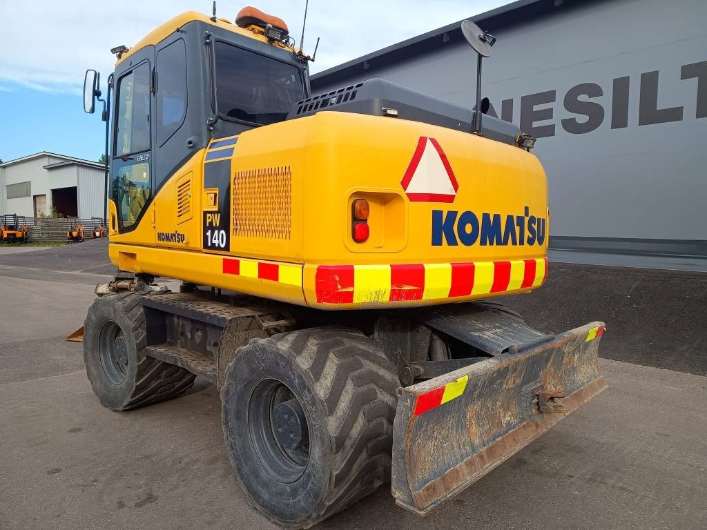 Komatsu PW140-7 PYÖRITTÄJÄLLÄ - Колёсный экскаватор: фото 3 Komatsu PW140-7 PYÖRITTÄJÄLLÄ - Колёсный экскаватор: фото 3