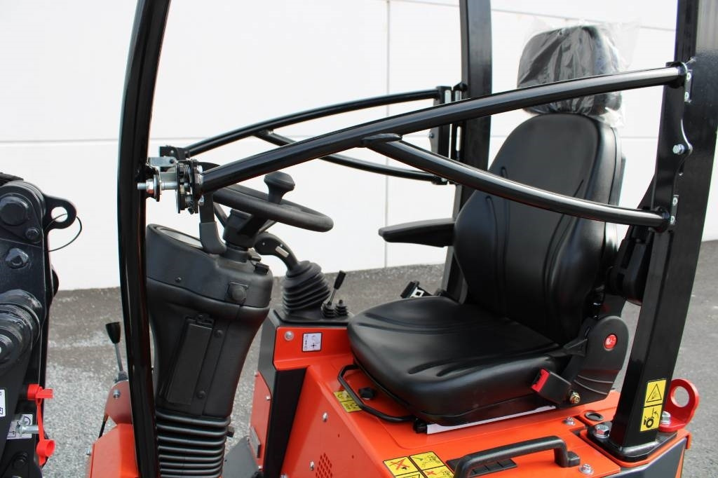 Новый Компактный фронтальный погрузчик Kubota RT100-2 UUSI: фото 10