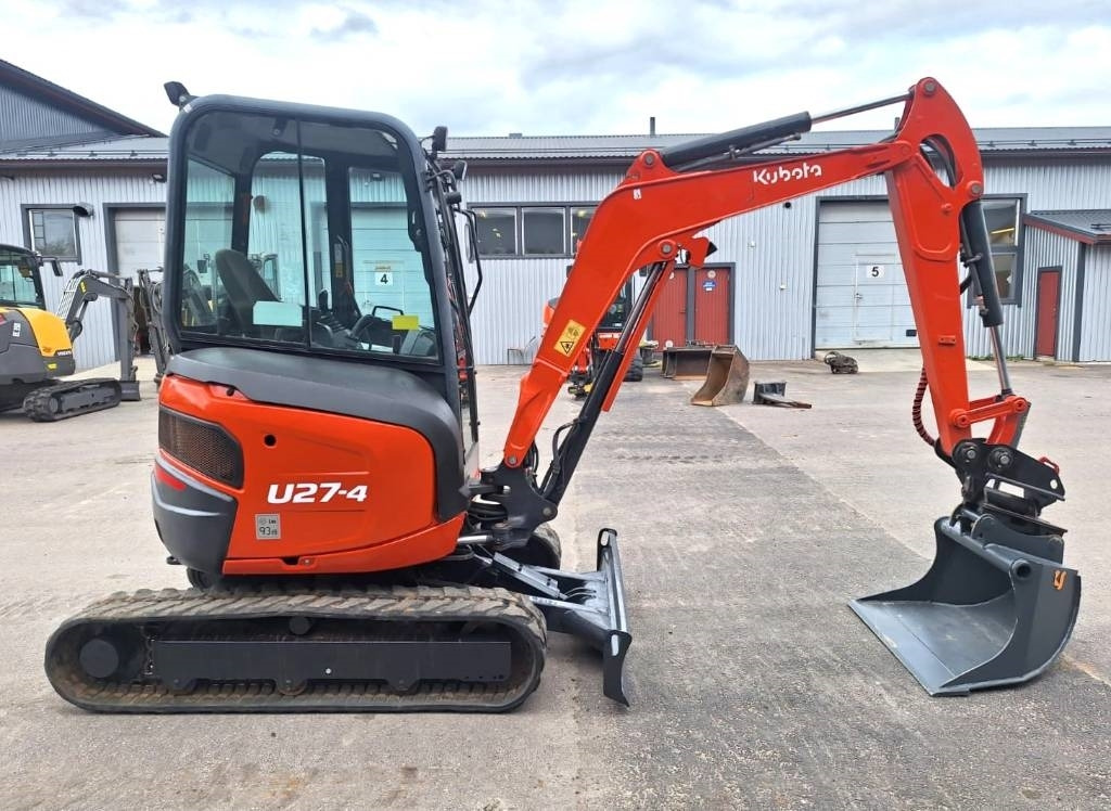 Kubota U27-4 KALLISTAJALLA, HUOLLETTU - Мини-экскаватор: фото 5 Kubota U27-4 KALLISTAJALLA, HUOLLETTU - Мини-экскаватор: фото 5