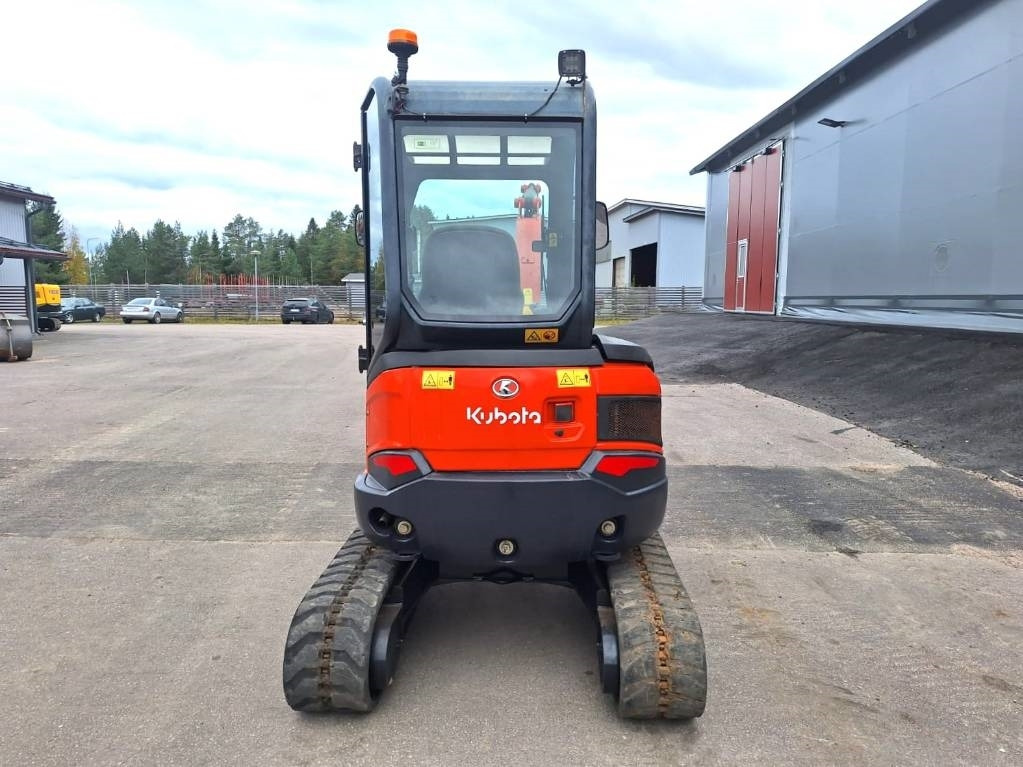Kubota U27-4 KALLISTAJALLA, HUOLLETTU - Мини-экскаватор: фото 3 Kubota U27-4 KALLISTAJALLA, HUOLLETTU - Мини-экскаватор: фото 3