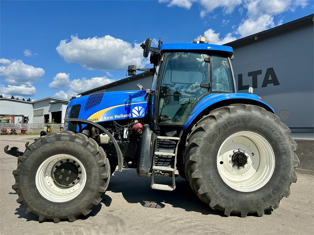 New Holland TG285 - Трактор: фото 3 New Holland TG285 - Трактор: фото 3
