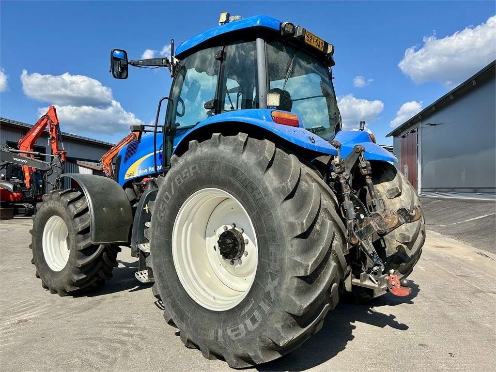 New Holland TG285 - Трактор: фото 4 New Holland TG285 - Трактор: фото 4
