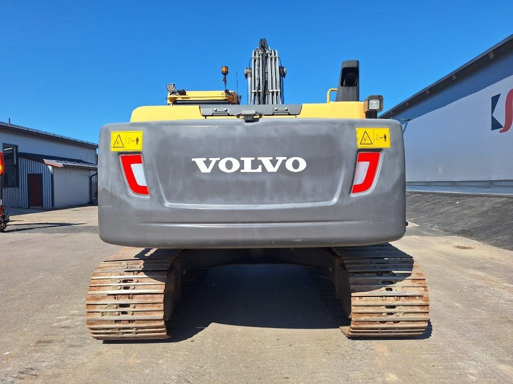 Volvo EC220DL PYÖRITTÄJÄLLÄ - Гусеничный экскаватор: фото 3 Volvo EC220DL PYÖRITTÄJÄLLÄ - Гусеничный экскаватор: фото 3