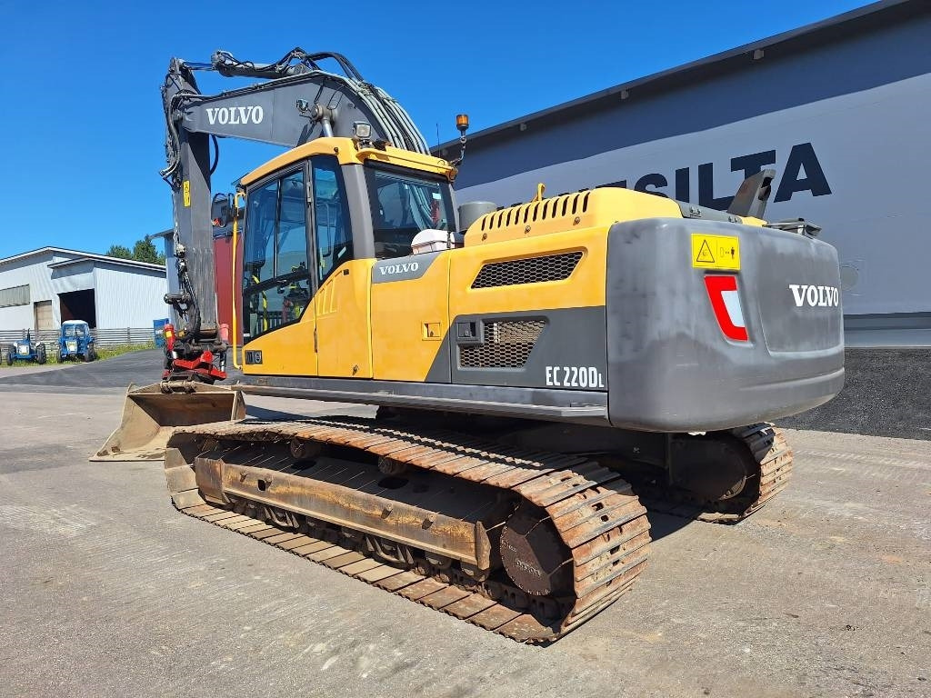 Volvo EC220DL PYÖRITTÄJÄLLÄ - Гусеничный экскаватор: фото 2 Volvo EC220DL PYÖRITTÄJÄLLÄ - Гусеничный экскаватор: фото 2