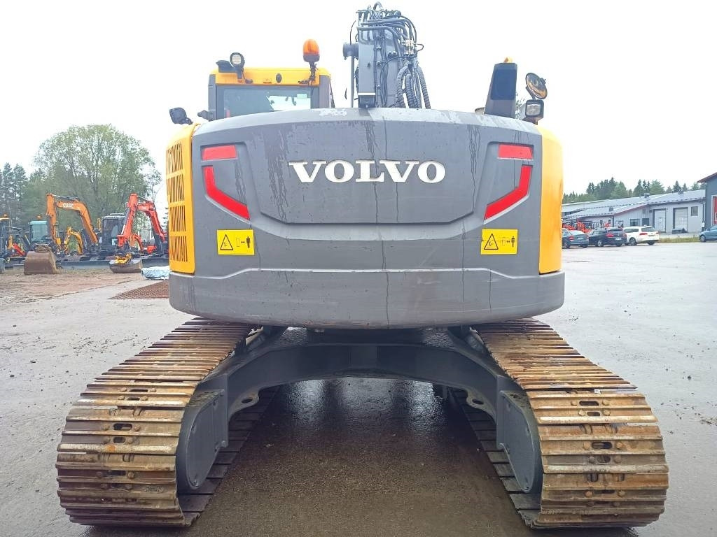 Volvo ECR235DL PYÖRITTÄJÄLLÄ  - Гусеничный экскаватор: фото 4 Volvo ECR235DL PYÖRITTÄJÄLLÄ  - Гусеничный экскаватор: фото 4