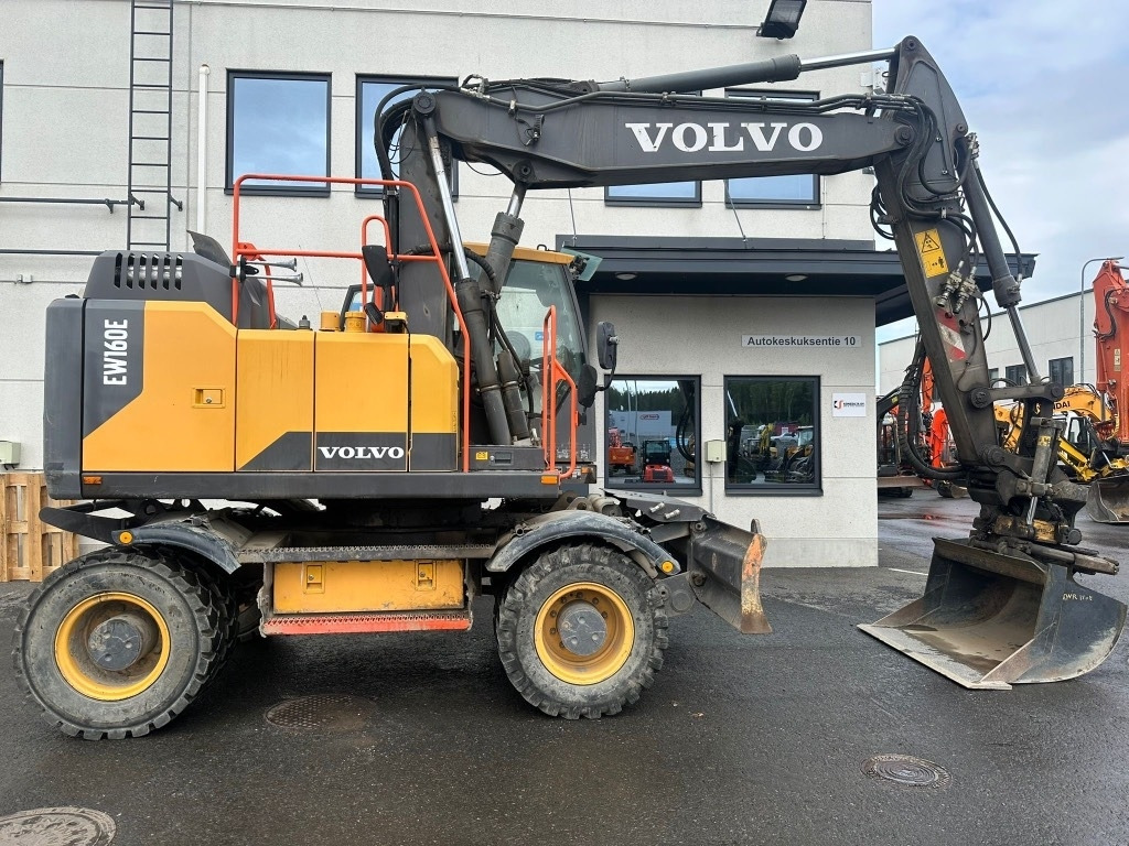 Volvo EW160E PYÖRITTÄJÄLLÄ - Колёсный экскаватор: фото 5 Volvo EW160E PYÖRITTÄJÄLLÄ - Колёсный экскаватор: фото 5