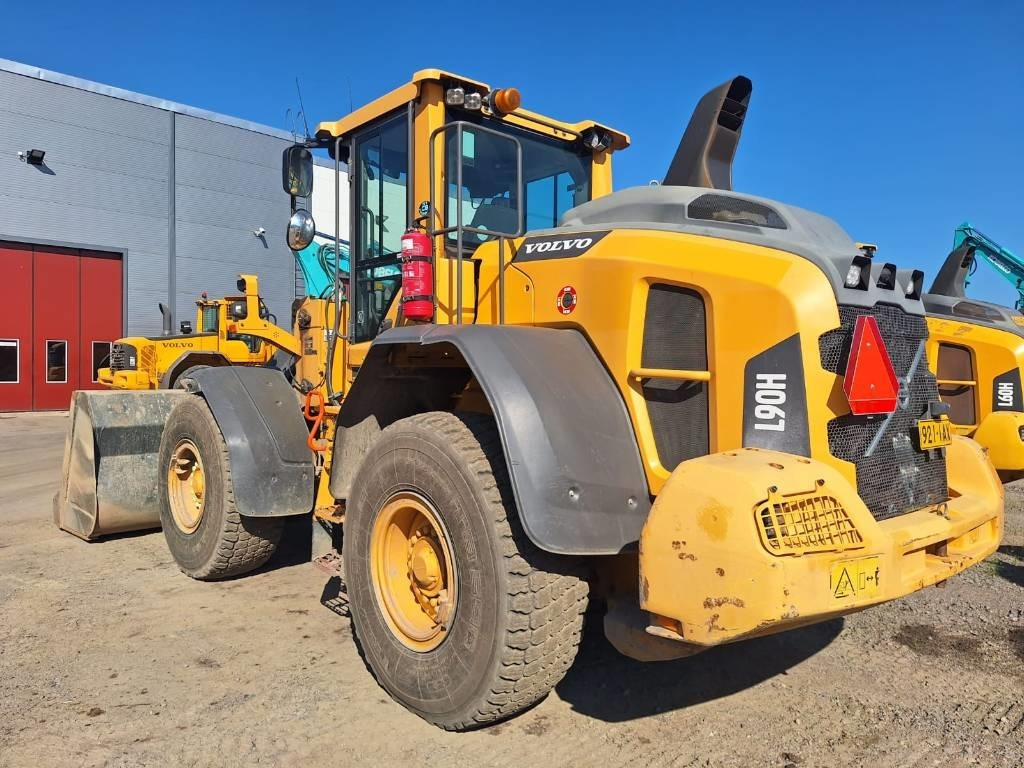 Volvo L 90 H  - Колёсный погрузчик: фото 3 Volvo L 90 H  - Колёсный погрузчик: фото 3