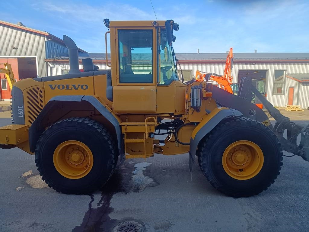 Volvo L60E RASVARILLA - Колёсный погрузчик: фото 5 Volvo L60E RASVARILLA - Колёсный погрузчик: фото 5