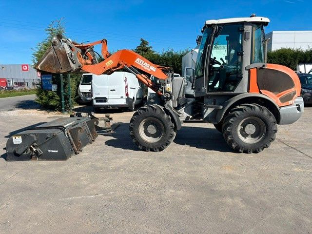 Atlas 75e S. Schaufel, Gabel, Bürste. - Колёсный погрузчик: фото 1 Atlas 75e S. Schaufel, Gabel, Bürste. - Колёсный погрузчик: фото 1