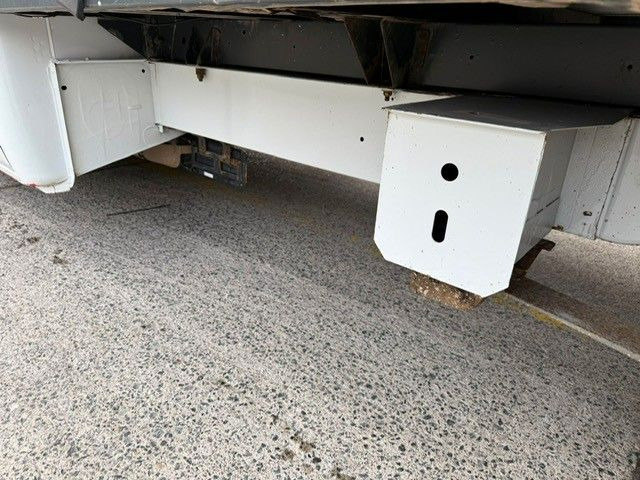 Renault Master 2.3dCi Doka 7pl. Pritsche 3.20m. Klima. - Малотоннажный бортовой грузовик, Грузопассажирский фургон: фото 5 Renault Master 2.3dCi Doka 7pl. Pritsche 3.20m. Klima. - Малотоннажный бортовой грузовик, Грузопассажирский фургон: фото 5