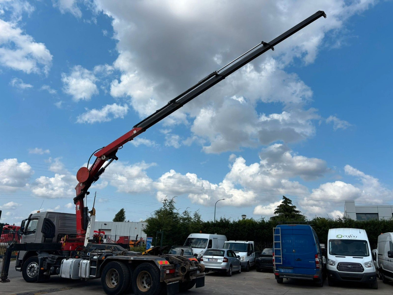 Volvo 6x4. Fassi F195A. Abroll. Funk. Tempomat. - Крюковой мультилифт, Автоманипулятор: фото 1 Volvo 6x4. Fassi F195A. Abroll. Funk. Tempomat. - Крюковой мультилифт, Автоманипулятор: фото 1