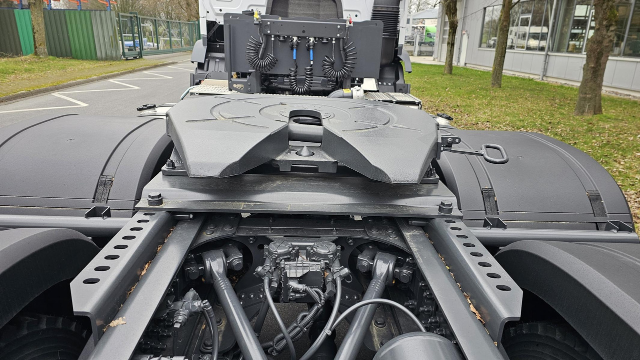 Новый Тягач MERCEDES-BENZ Actros 3340 S 6x4 ADR Euro 3 Tractor Head: фото 6