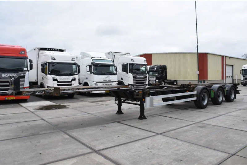 Renders ROC 16.27 CC - X STEERING - BPW AXLES - DISC BRAKES - - Полуприцеп-контейнеровоз/ Сменный кузов: фото 4 Renders ROC 16.27 CC - X STEERING - BPW AXLES - DISC BRAKES - - Полуприцеп-контейнеровоз/ Сменный кузов: фото 4