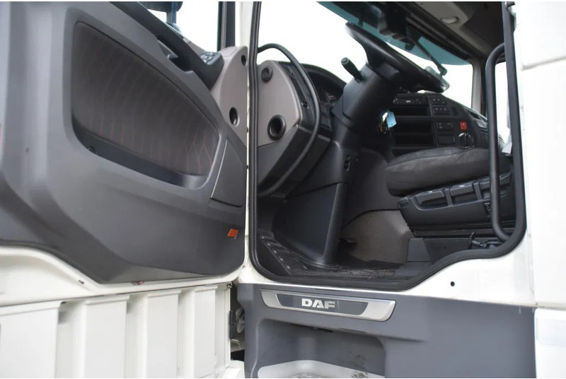 DAF XF 480 SSC 4x2 - NEW TACHO - EURO 6 - 431 TKM - AIRCO - DIFF. LOCK - 2 BEDS - 2 x FUEL TANKS - - Тягач: фото 4 DAF XF 480 SSC 4x2 - NEW TACHO - EURO 6 - 431 TKM - AIRCO - DIFF. LOCK - 2 BEDS - 2 x FUEL TANKS - - Тягач: фото 4