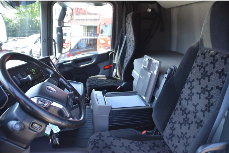 Scania R450 NGS 4x2 - RETARDER - ACC - 709 TKM - PARK. AIRCO - 4 POINT AIRSUSP. REAR - 2 x FUEL TANKS - LED LIGHTS - - Тягач: фото 5 Scania R450 NGS 4x2 - RETARDER - ACC - 709 TKM - PARK. AIRCO - 4 POINT AIRSUSP. REAR - 2 x FUEL TANKS - LED LIGHTS - - Тягач: фото 5