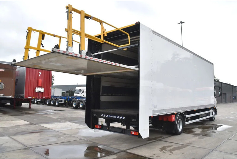 Volvo FL 280 4x2 + BOX - 312 TKM - AIRCO - DOUBLE CARGOFLOOR - ELEVATOR - REMOTE CONTROL - CAMERA - - Грузовик с закрытым кузовом: фото 3 Volvo FL 280 4x2 + BOX - 312 TKM - AIRCO - DOUBLE CARGOFLOOR - ELEVATOR - REMOTE CONTROL - CAMERA - - Грузовик с закрытым кузовом: фото 3