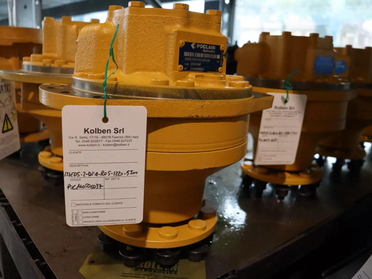 POCLAIN MSE05-2-DE4-R05-1220-5J00 - Гидравлический мотор для Строительной техники: фото 1 POCLAIN MSE05-2-DE4-R05-1220-5J00 - Гидравлический мотор для Строительной техники: фото 1