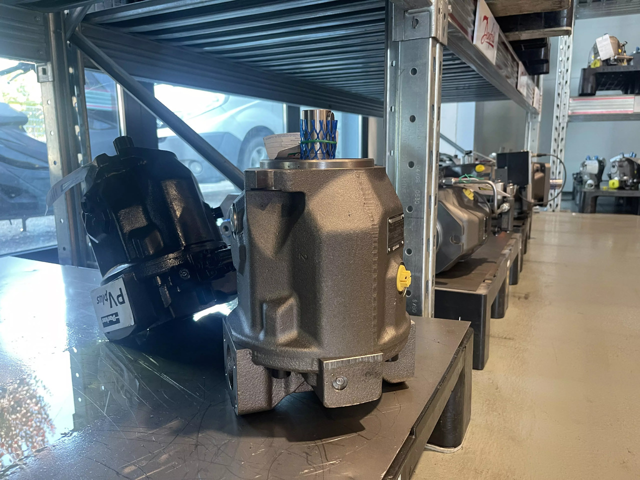 REXROTH A10VSO71DFR1/31L-VPA42N00 - Гидравлический насос для Погрузочно-разгрузочной техники: фото 1 REXROTH A10VSO71DFR1/31L-VPA42N00 - Гидравлический насос для Погрузочно-разгрузочной техники: фото 1