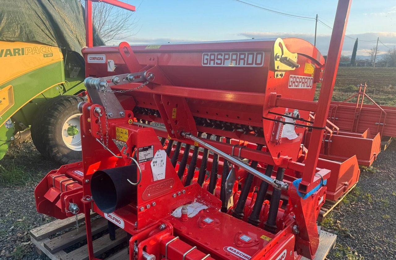 Seminatrice - Сеялка: фото 1 Seminatrice - Сеялка: фото 1