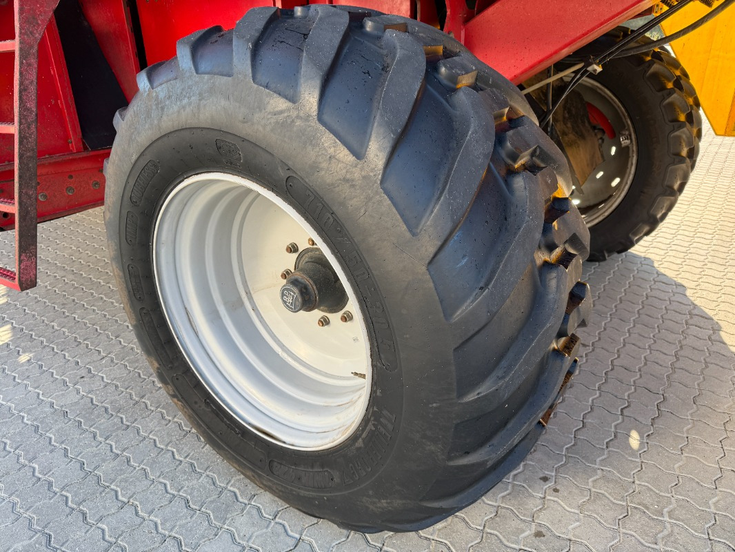 Grimme SE-150-60-NB - Картофелеуборочный комбайн: фото 5 Grimme SE-150-60-NB - Картофелеуборочный комбайн: фото 5