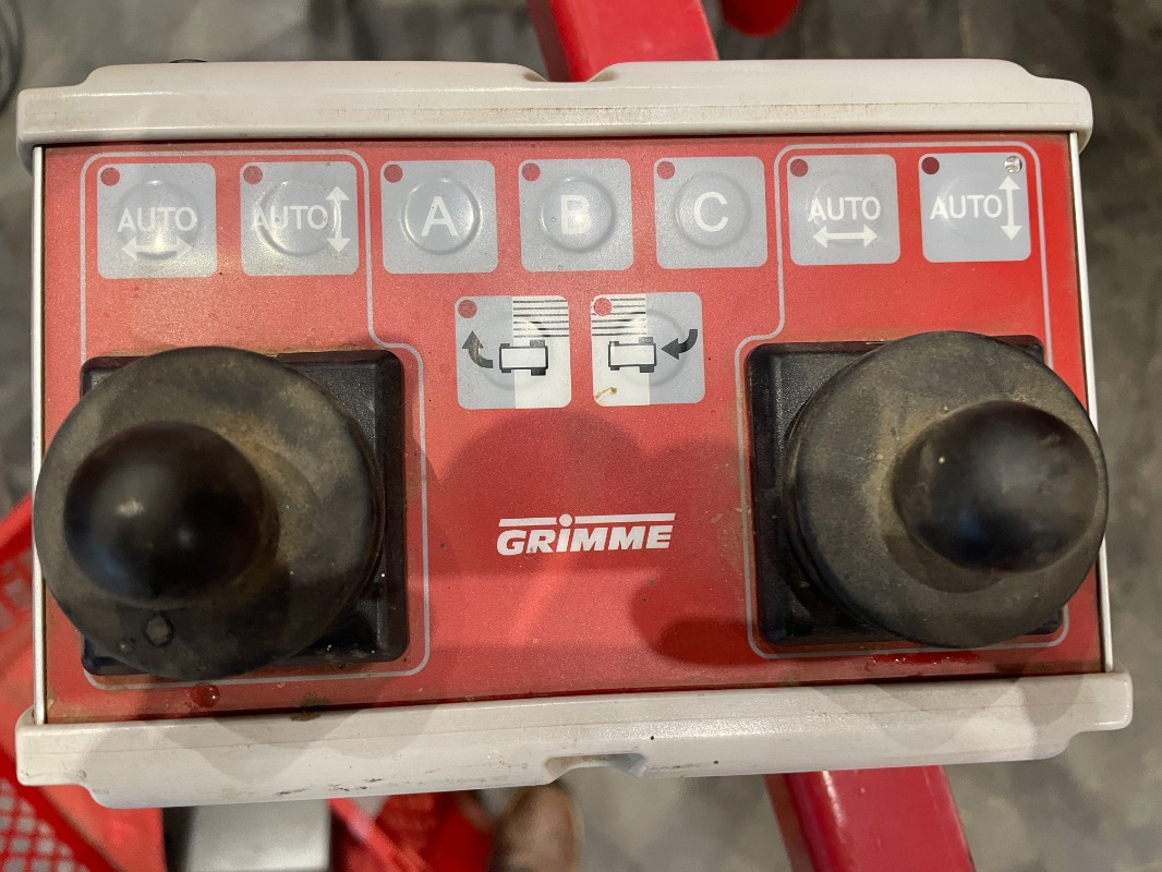 Grimme SE 150-60 NB - Комбайн: фото 2 Grimme SE 150-60 NB - Комбайн: фото 2