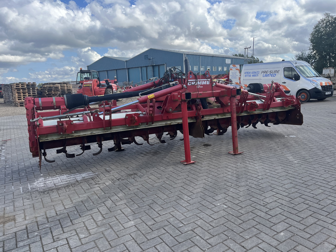 Grimme Grimme GF 600, Triple Bed/6 Row Tilla/Rotovator - Комбайн: фото 1 Grimme Grimme GF 600, Triple Bed/6 Row Tilla/Rotovator - Комбайн: фото 1