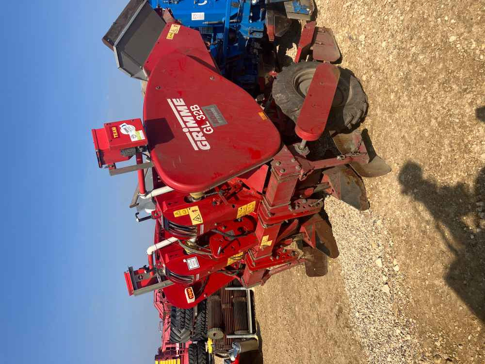 Grimme Grimme GL 32 B, 2 Row, Cup, Potato Planter - Комбайн: фото 1 Grimme Grimme GL 32 B, 2 Row, Cup, Potato Planter - Комбайн: фото 1