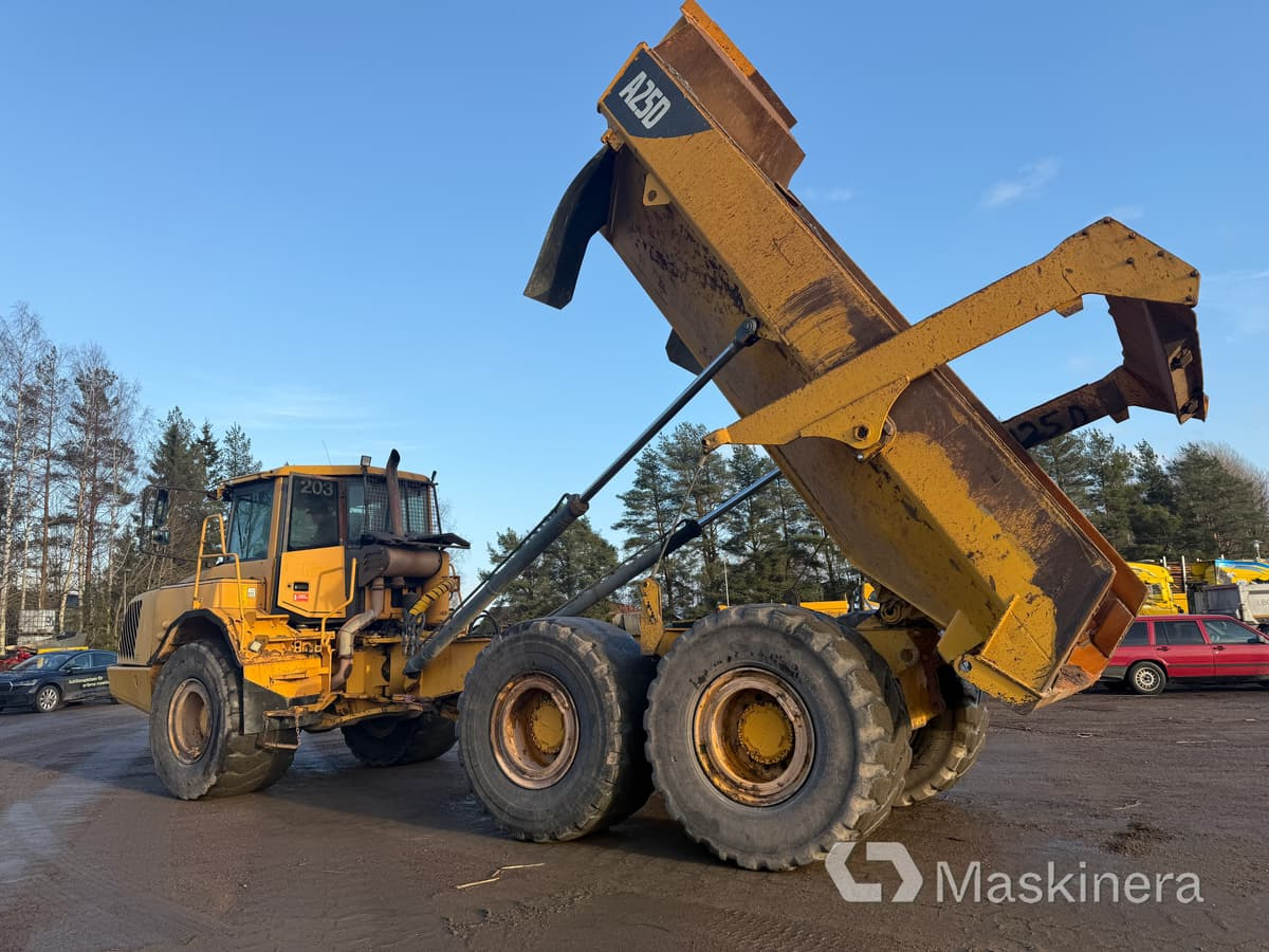 Сочленённый самосвал Dumper Volvo A25D 6X6: фото 8