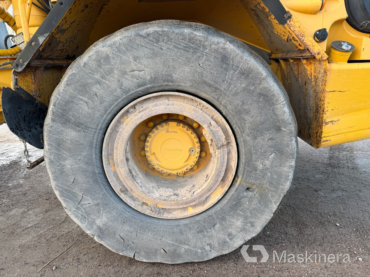 Сочленённый самосвал Dumper Volvo A25D 6X6: фото 15