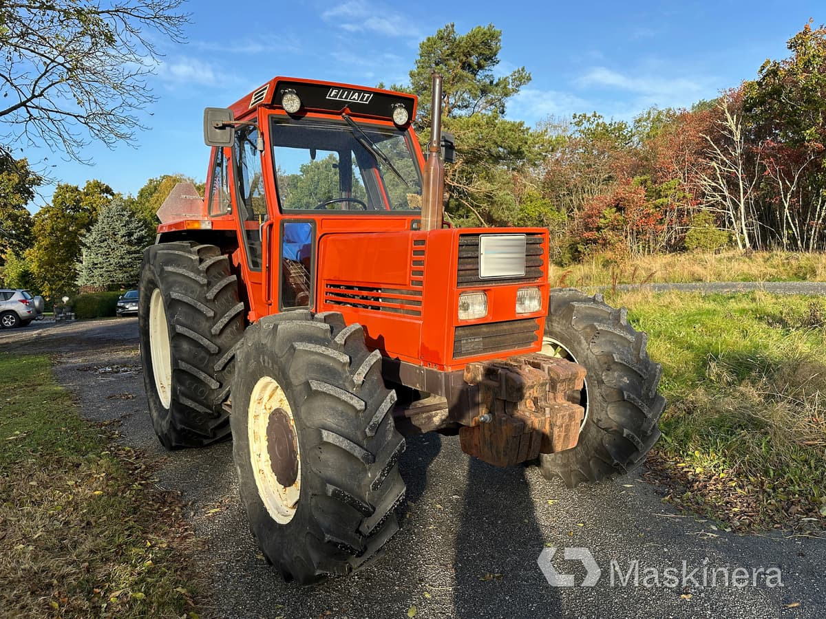 Fiat 880DT Traktor Fiat 880DT - Трактор: фото 1 Fiat 880DT Traktor Fiat 880DT - Трактор: фото 1