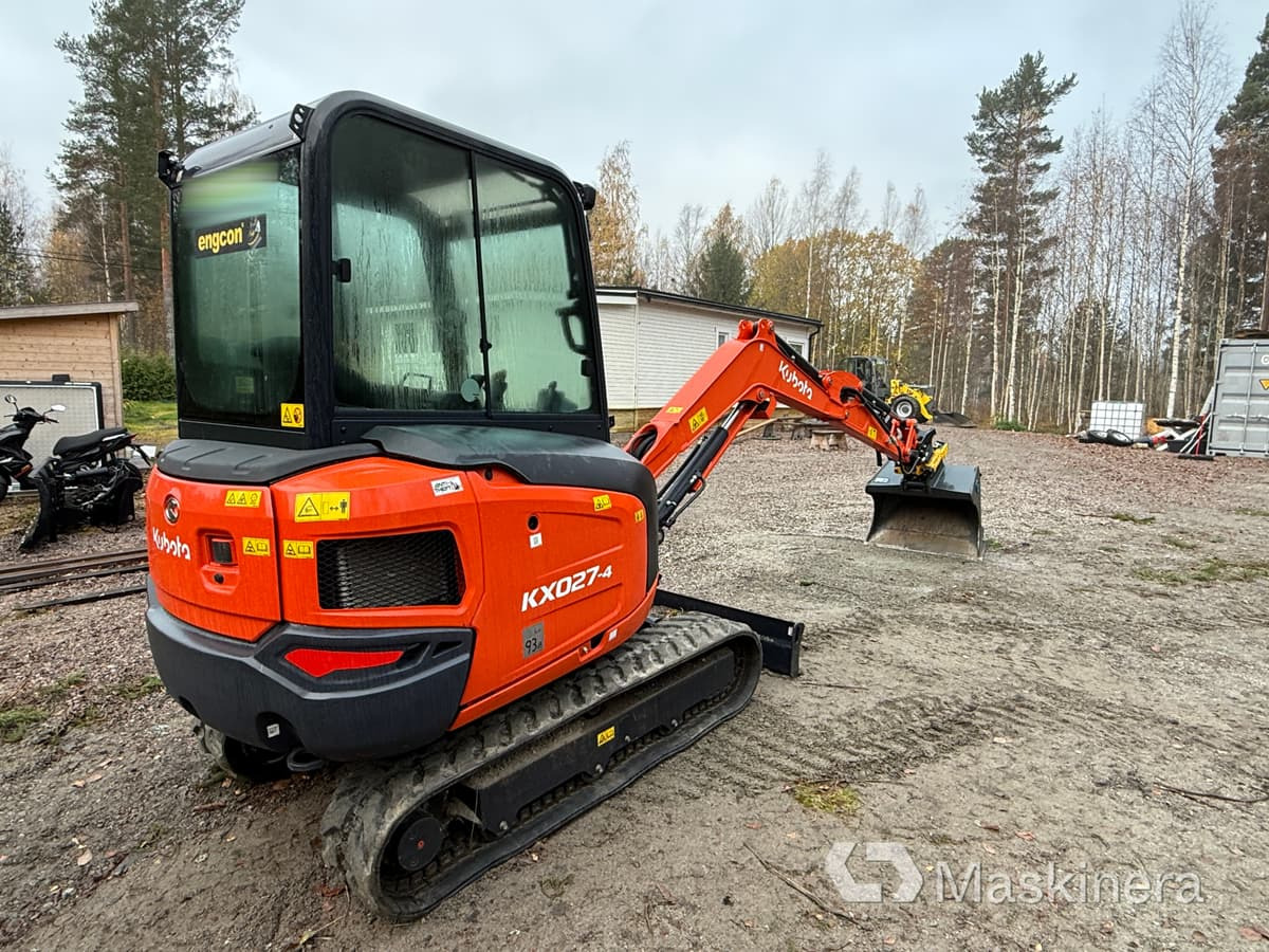 Гусеничный экскаватор Grävmaskin Kubota KX027-4 med flera redskap: фото 6 Гусеничный экскаватор Grävmaskin Kubota KX027-4 med flera redskap: фото 6