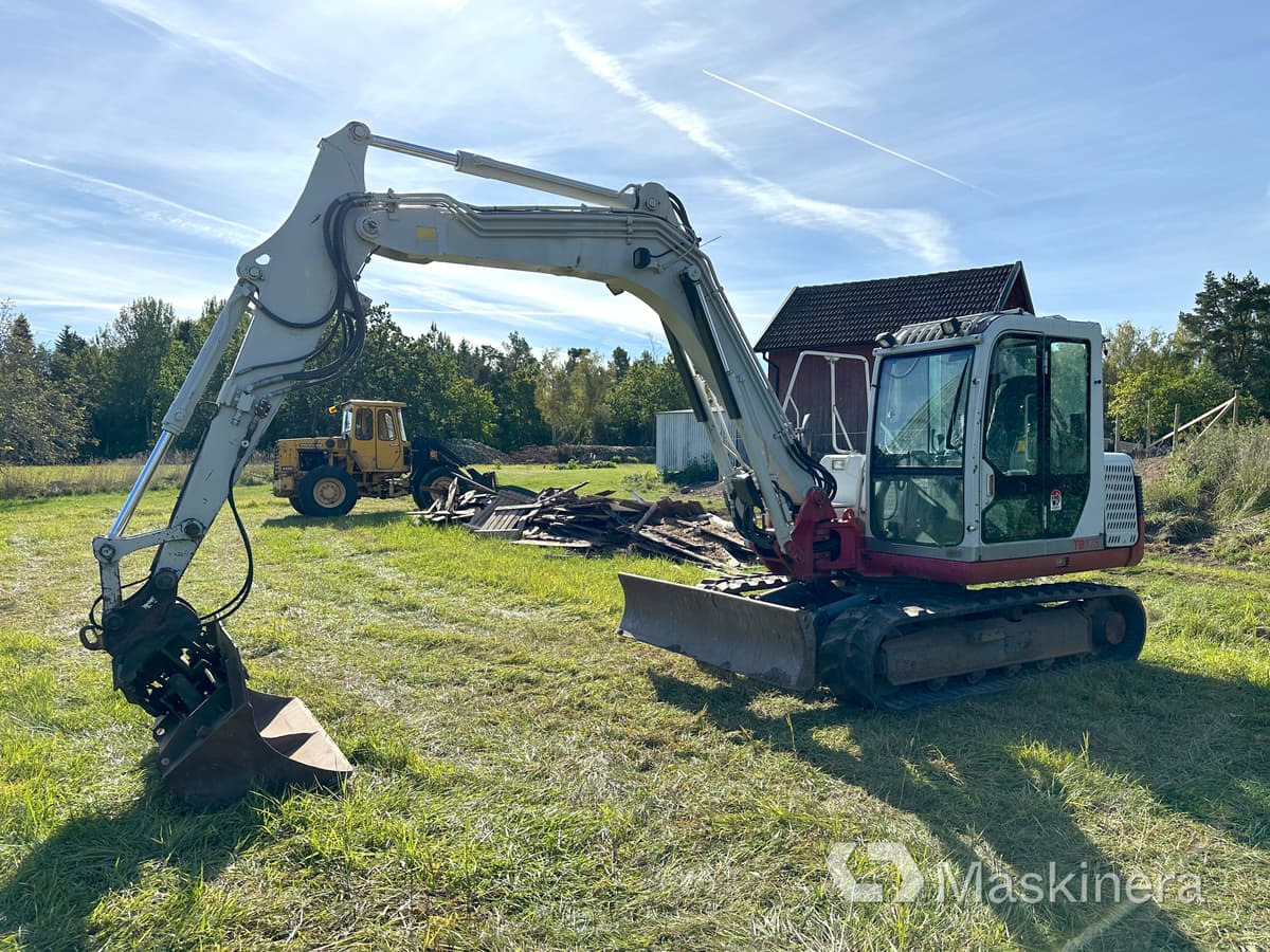 Grävmaskin Takeuchi TB175 - Гусеничный экскаватор: фото 1 Grävmaskin Takeuchi TB175 - Гусеничный экскаватор: фото 1