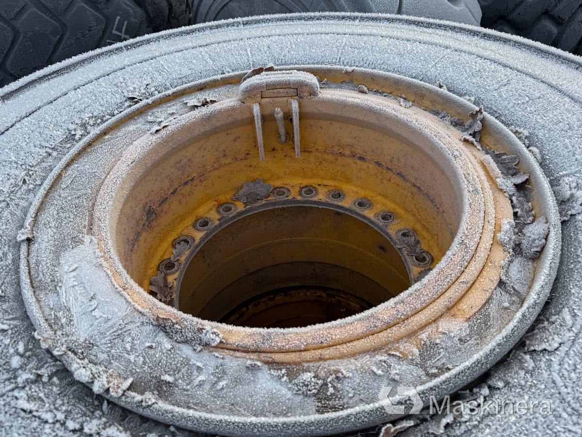 Hjullastardäck till Volvo L150 x4 - Шина для Строительной техники: фото 3 Hjullastardäck till Volvo L150 x4 - Шина для Строительной техники: фото 3