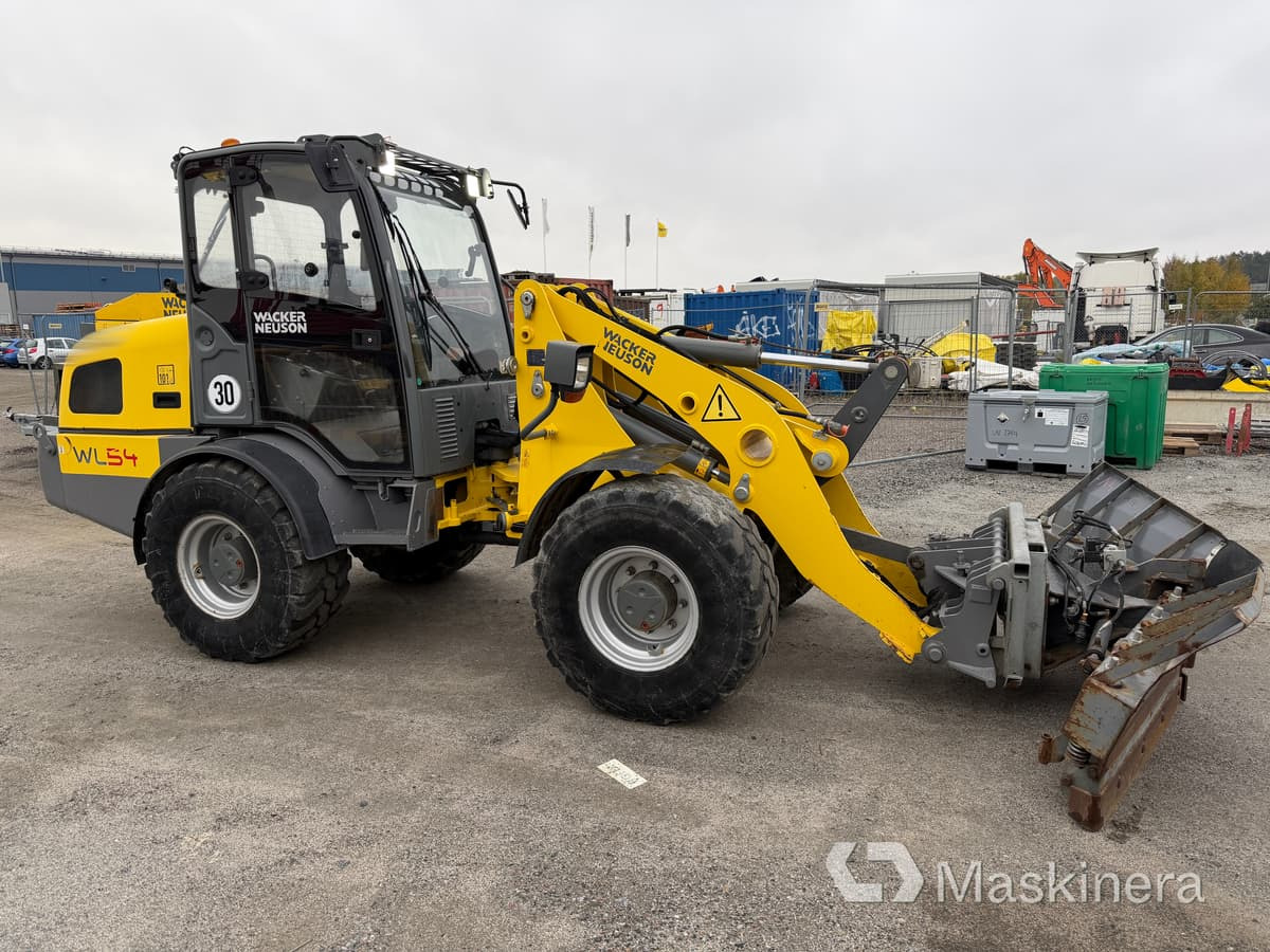 Hjullastare Wacker Neuson WL 54 med redskap - Колёсный погрузчик: фото 4 Hjullastare Wacker Neuson WL 54 med redskap - Колёсный погрузчик: фото 4