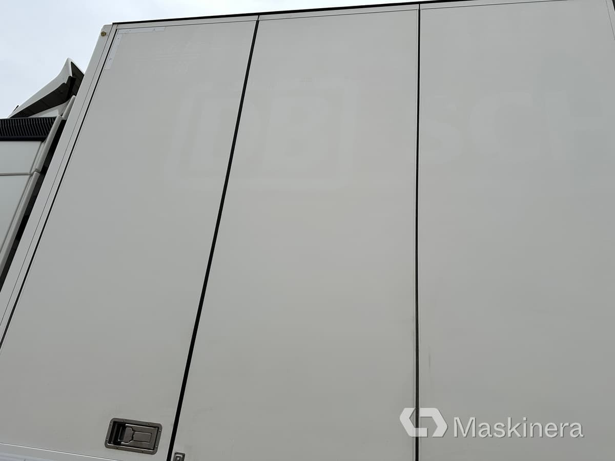 Грузовик с закрытым кузовом Lastbil Volvo FH 2018 Euro 6: фото 15